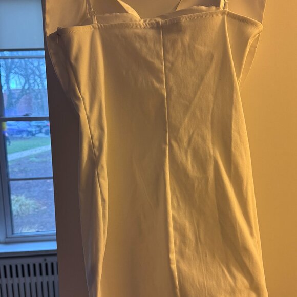 White Mini Bridal Dress with Oversized Satin Bow - Picture 3 of 6